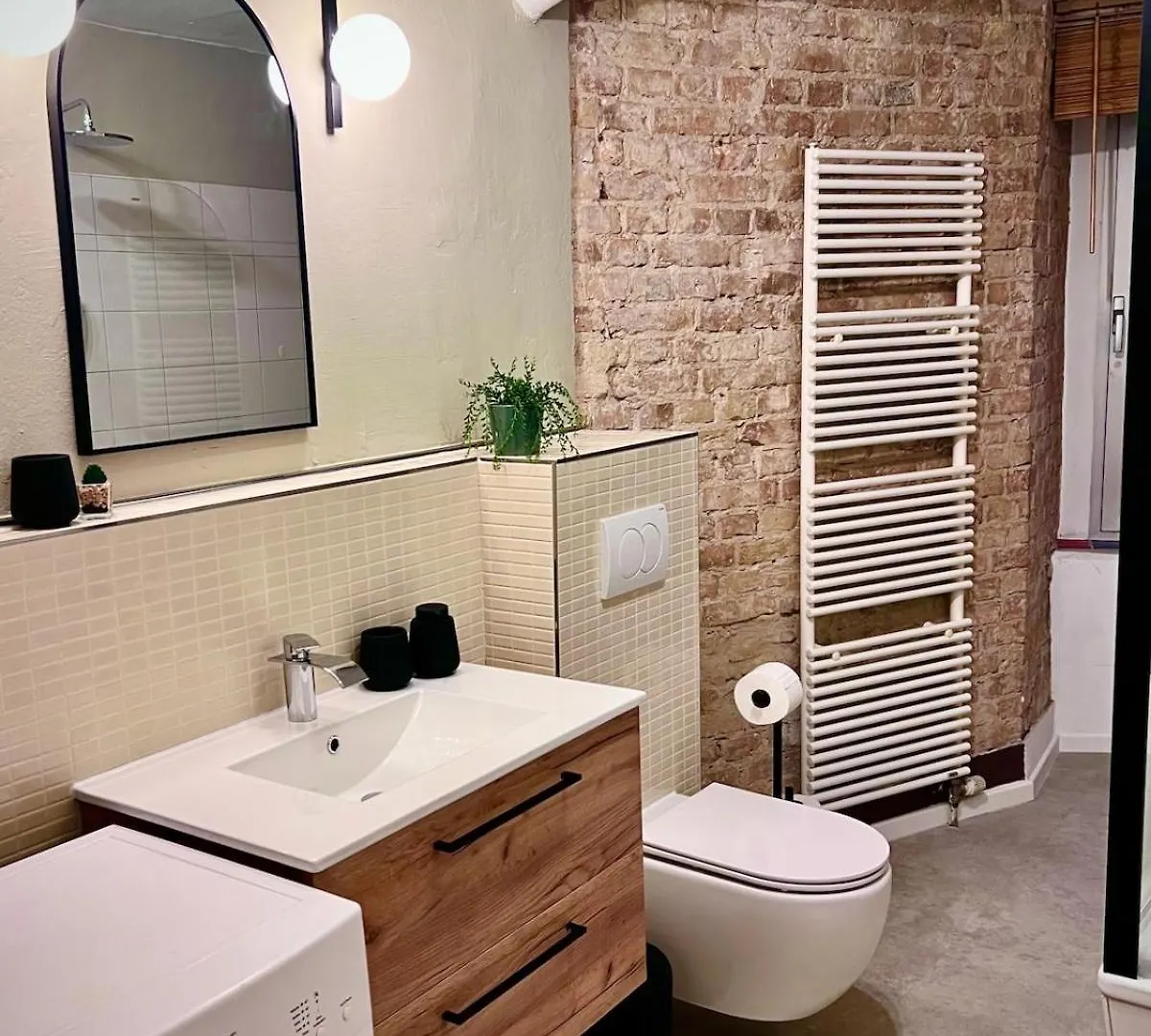 Apartamento Cozy Voyage - Stylish 135M2 For Up To 9 People In Kudamm Berlín 0*,